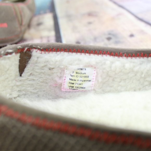 LL Bean Hearthside Brown Suede Fleece Lines Slippers Ballet Shoes 7 M - Picture 7 of 9